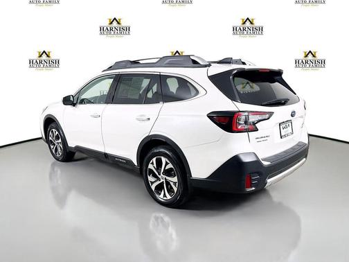 Crystal White Pearl 2020 Subaru Outback Touring