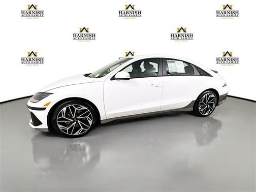 2025 Hyundai IONIQ 6 SE