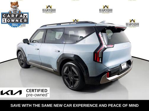 Iceberg Green 2024 Kia EV9 GT-Line