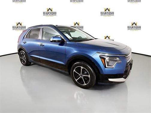 2025 Kia Niro SX