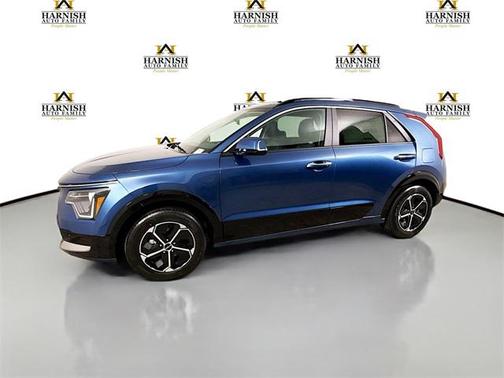 2025 Kia Niro SX