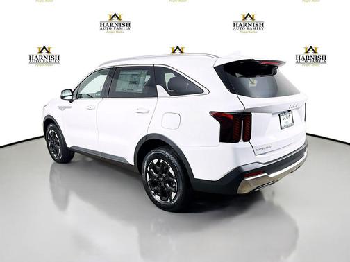 Glacial White Pearl 2026 Kia Sorento S