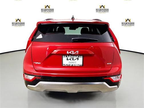 2025 Kia Niro SX