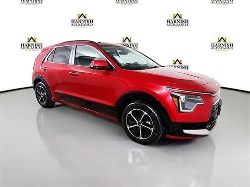2025 Kia Niro SX