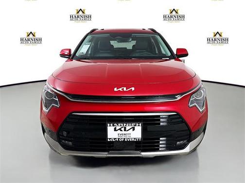 2025 Kia Niro SX