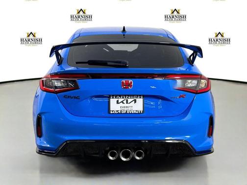 Boost Blue Pearl 2025 Honda Civic Type R