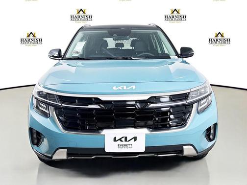 Pluton Blue/Black Roof 2026 Kia Seltos SX