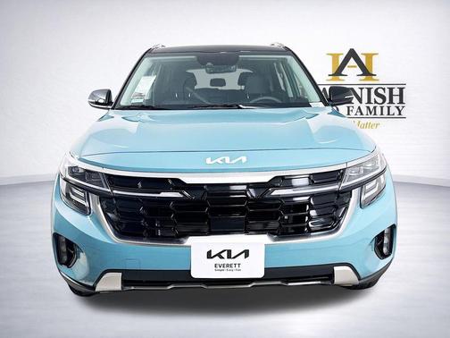 Pluton Blue/Black Roof 2026 Kia Seltos SX