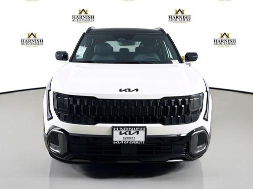 Snow White Pearl 2027 Kia Seltos X-Line SX