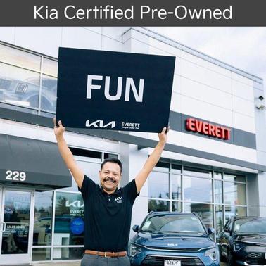 2025 Kia Niro Plug-In Hybrid EX