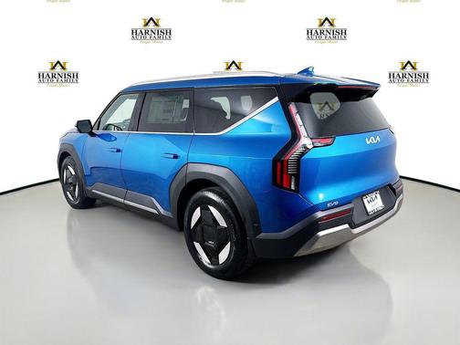 Ocean Blue 2026 Kia EV9 Wind