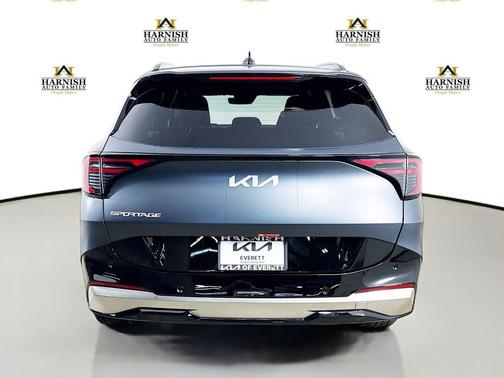 Shadow Matte Gray 2026 Kia Sportage Hybrid SX-Prestige