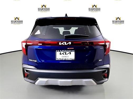 2025 Kia Seltos LX