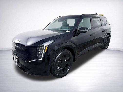 Ebony Black 2026 Kia EV9 Land