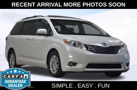 2015 Toyota Sienna XLE