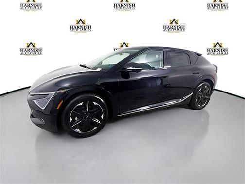 2025 Kia EV6 Wind