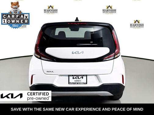 Snow White Pearl 2025 Kia Soul LX