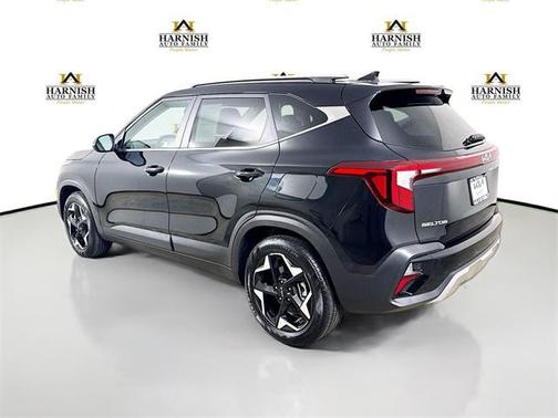 2025 Kia Seltos EX