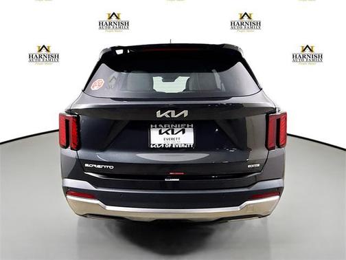 2025 Kia Sorento Plug-In Hybrid EX