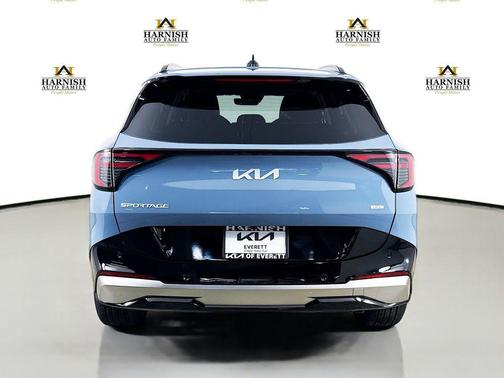 Heritage Blue 2026 Kia Sportage Hybrid SX-Prestige