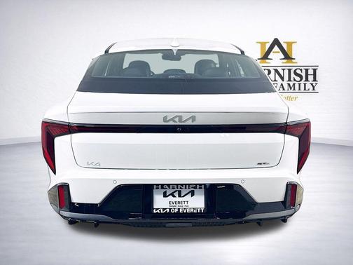 2025 Kia K4 GT-Line Turbo