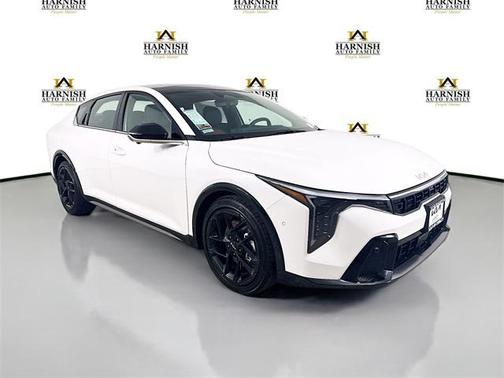 2025 Kia K4 GT-Line Turbo