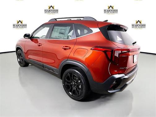 2025 Kia Seltos X-Line