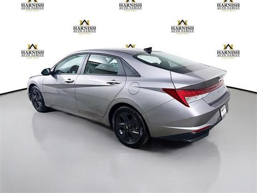 2023 Hyundai ELANTRA HEV Blue