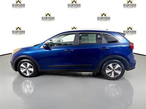 2017 Kia Niro LX