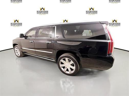 2018 Cadillac Escalade ESV Premium Luxury