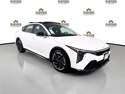 2025 Kia K4 GT-Line