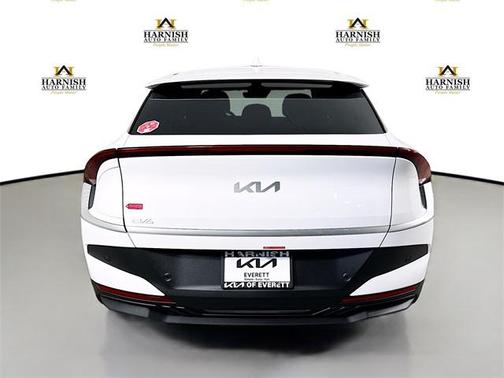 2025 Kia EV6 Light