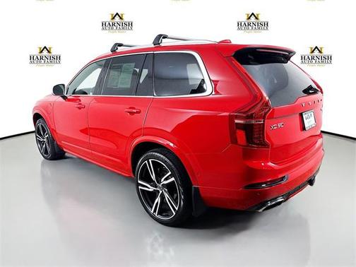 2016 Volvo XC90 Hybrid T8 R-Design