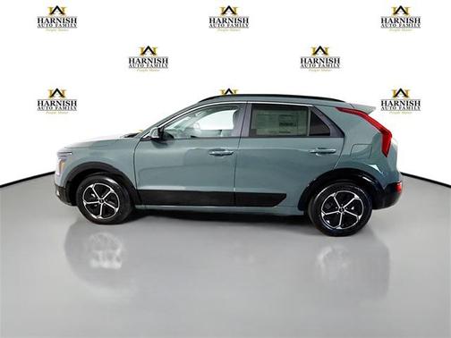 2025 Kia Niro SX