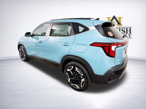 Pluton Blue 2026 Kia Seltos SX