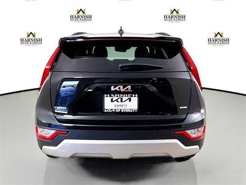 2025 Kia Niro EX