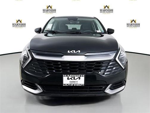 2025 Kia Sportage Hybrid LX