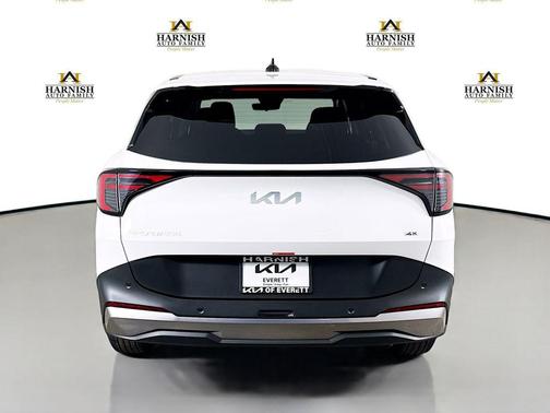 Glacial White Pearl 2026 Kia Sportage LX