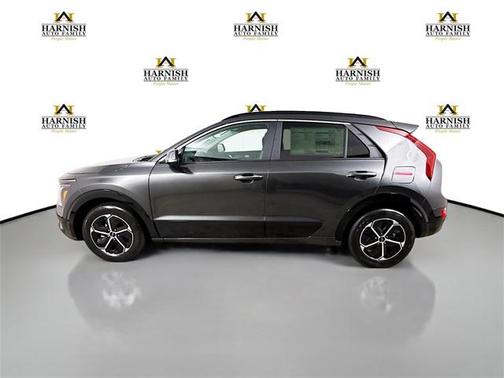 2025 Kia Niro SX