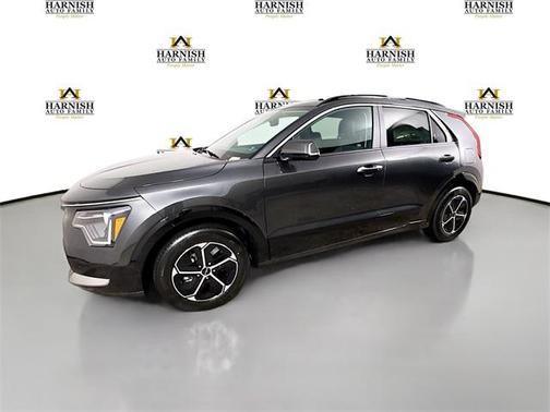 2025 Kia Niro SX