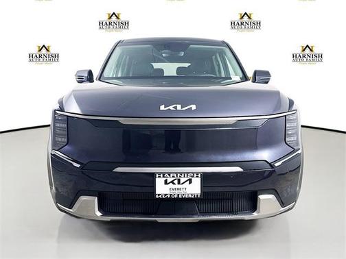 2026 Kia EV9 Light Long Range