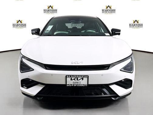 Glacier White Pearl/Black Roof 2026 Kia EV6 GT-Line AWD