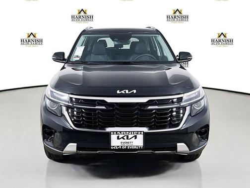 Fusion Black 2026 Kia Seltos S