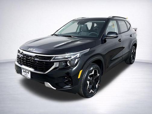 Fusion Black 2026 Kia Seltos S