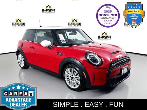 Chili Red 2023 MINI Hardtop Cooper S