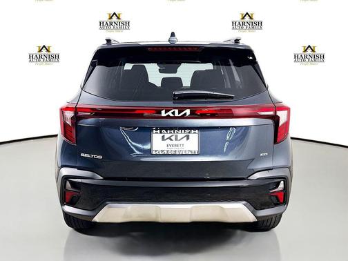 Gravity Gray 2026 Kia Seltos S