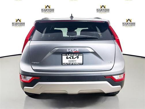 2025 Kia Niro EX