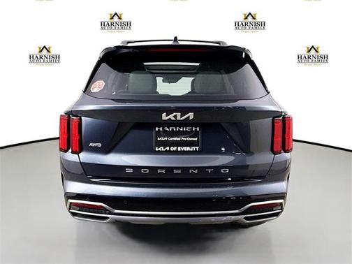 2022 Kia Sorento SX