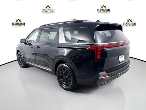 Aurora Black Pearl 2026 Kia Carnival Hybrid SX