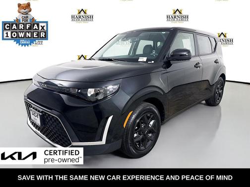 Fusion Black 2025 Kia Soul LX